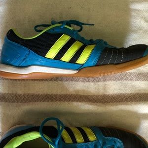 Adidas Men’s Supersala indoor soccer shoes